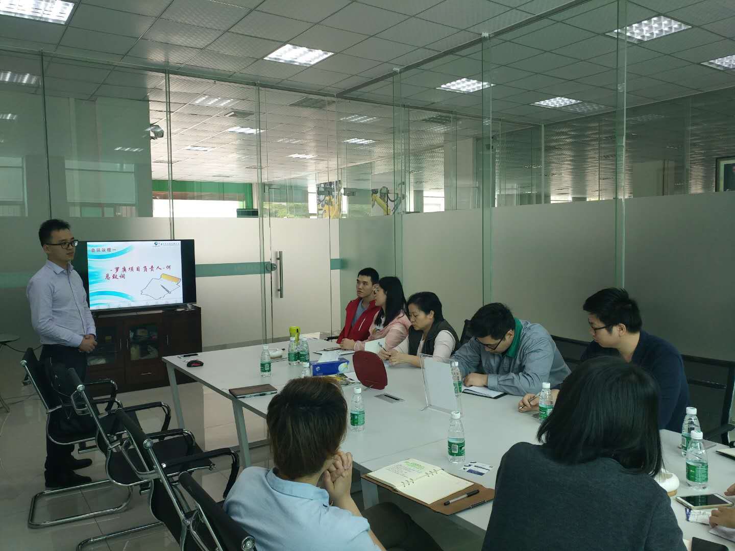 祝贺罗庚机器人签约顺景九州官方网站入口-（中国）官方网站